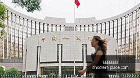 电竞圈热议：联名鼠标首周销售额超2000万，抢购指南
